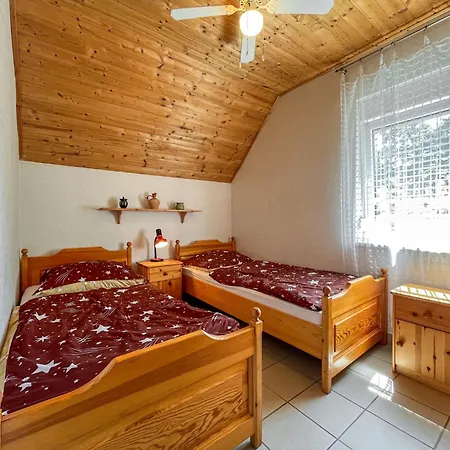 بيت للعطل Freesia By Interhome